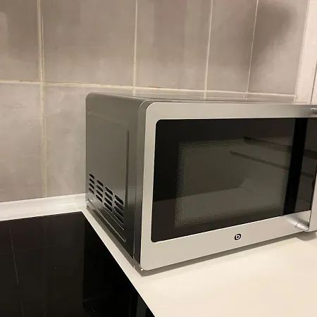 Grand Studio - 15 Min Du Metro Maisons-Alfort